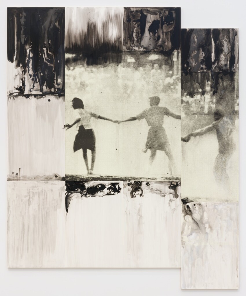 THREE FIGURES | LORNA SIMPSON