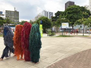 "The Party Wall", performance, Rio de Janeiro, 2018, presentata per CASA RIO, ph. Brenno Erick, Courtesy Corinne Mazzoli